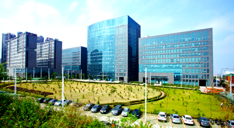 企业上云实践指南：南京久桥云架构部署与成本优化策略